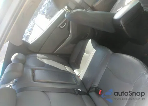 2015 Hyundai Elantra Limited from USA, damaged, VIN 5NPDH4AE0FH576758